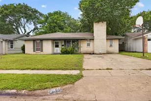 341 Blueberry Ln, Grand Prairie, TX 75052 - Photo 1
