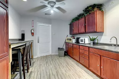 7298 Glenview Drive, Richland Hills, TX 76180 - Photo 17