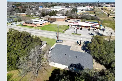 7298 Glenview Drive, Richland Hills, TX 76180 - Photo 3