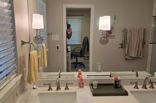 5110 Rexton Ln, Dallas, TX 75214 - Photo 11