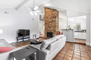 17215 Graystone Dr, Dallas, TX 75248 - Photo 7