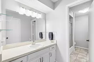 17215 Graystone Dr, Dallas, TX 75248 - Photo 29