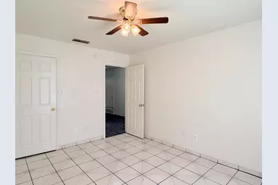 1202 Spell Avenue, Cleburne, TX 76033 - Photo 19