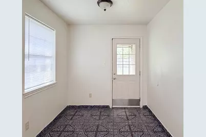 1202 Spell Avenue, Cleburne, TX 76033 - Photo 13