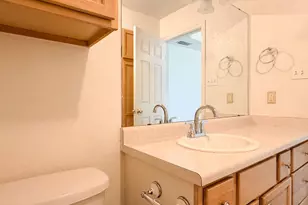 1202 Spell Ave, Cleburne, TX 76033 - Photo 25