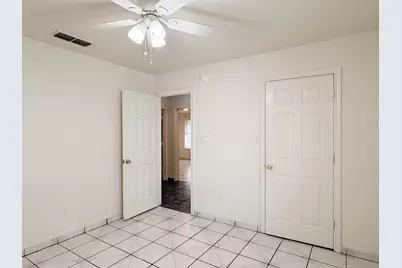 1202 Spell Avenue, Cleburne, TX 76033 - Photo 21