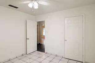 1202 Spell Ave, Cleburne, TX 76033 - Photo 21