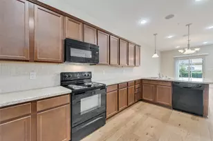 2629 Chambers Dr, Lewisville, TX 75067 - Photo 9