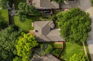 2305 Amhearst Ln, Flower Mound, TX 75028 - Photo 27
