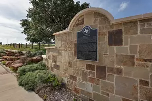 2305 Amhearst Ln, Flower Mound, TX 75028 - Photo 39