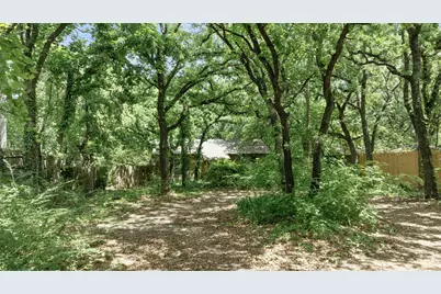 403 S Shady Shores Road, Shady Shores, TX 76208 - Photo 5