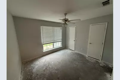 10937 Rockstone Drive, Balch Springs, TX 75180 - Photo 9