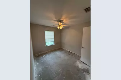 10937 Rockstone Drive, Balch Springs, TX 75180 - Photo 15