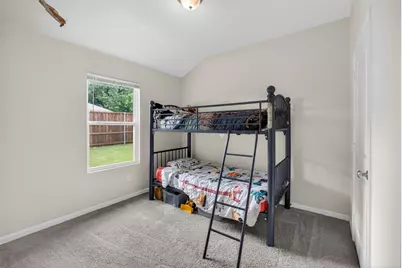 901 E 3rd Street, Springtown, TX 76082 - Photo 17