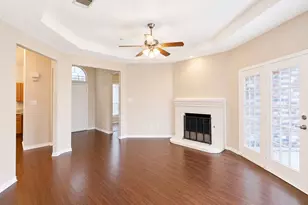 2012 Creek Royal Dr, Mesquite, TX 75181 - Photo 11
