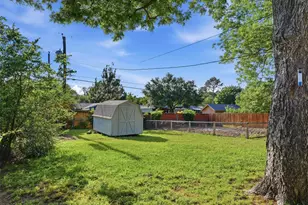 825 Lee Dr, Bedford, TX 76022 - Photo 21