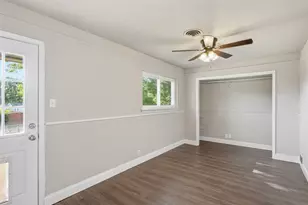 825 Lee Dr, Bedford, TX 76022 - Photo 9