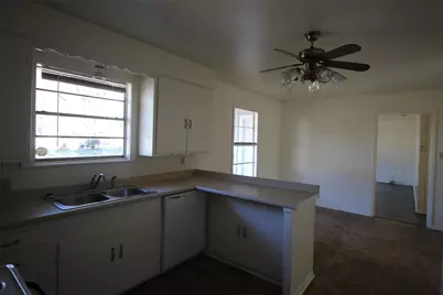 605 W Hill Street, Grand Saline, TX 75140 - Photo 5