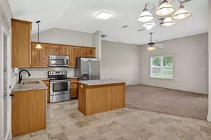 505 E 5th St, Springtown, TX 76082 - Photo 11