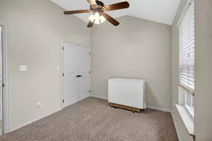 505 E 5th St, Springtown, TX 76082 - Photo 25