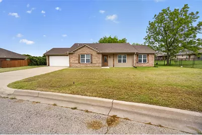 505 E 5th Street, Springtown, TX 76082 - Photo 1