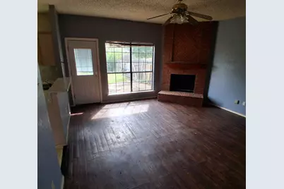 2215 Stillwater Drive, Mesquite, TX 75181 - Photo 3