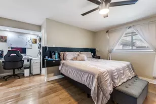 7832 Royal Ln, Dallas, TX 75230 - Photo 15