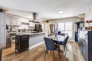 7832 Royal Ln, Dallas, TX 75230 - Photo 7