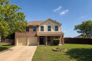 501 Coral Reef Ln, Glenn Heights, TX 75154 - Photo 1