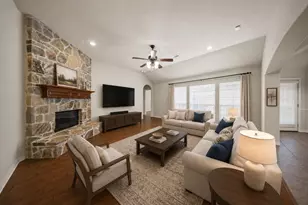 4505 Gannet Ln, Garland, TX 75043 - Photo 3