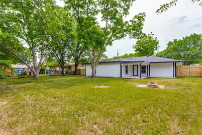 128 NW Lorna Street, Burleson, TX 76028 - Photo 25