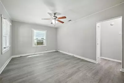 506 E 15th, Bonham, TX 75418 - Photo 19