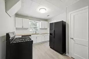 506 E 15th, Bonham, TX 75418 - Photo 15