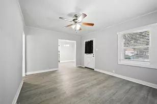 506 E 15th, Bonham, TX 75418 - Photo 13