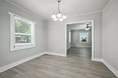 506 E 15th, Bonham, TX 75418 - Photo 17