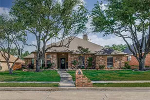 3821 Kelly Blvd, Carrollton, TX 75007 - Photo 1