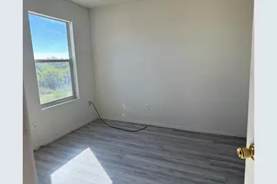 5100 Waterford Drive, Fort Worth, TX 76179 - Photo 9