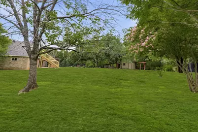 1092 Holly Lane, Lewisville, TX 75067 - Photo 35