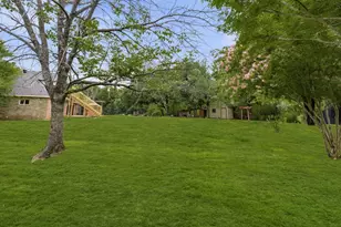 1092 Holly Ln, Lewisville, TX 75067 - Photo 35