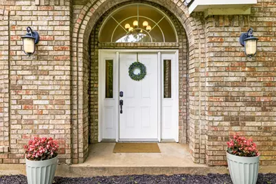 1092 Holly Lane, Lewisville, TX 75067 - Photo 3