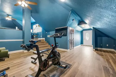 1092 Holly Lane, Lewisville, TX 75067 - Photo 25