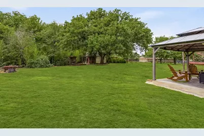 1092 Holly Lane, Lewisville, TX 75067 - Photo 31
