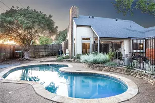 810 Highland Hls Ln, Highland Village, TX 75077 - Photo 3