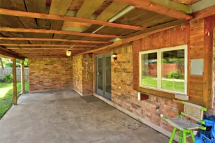 105 Countryside Dr, Arlington, TX 76014 - Photo 23