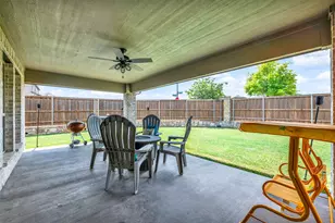 1023 Clydeview Rd, Forney, TX 75126 - Photo 21