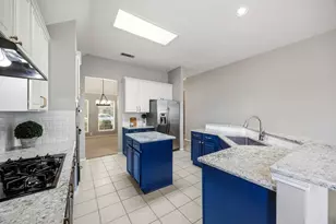 11249 Las Polamas Dr, Frisco, TX 75033 - Photo 9