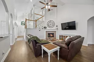 7302 Hawk Ln, Sachse, TX 75048 - Photo 9