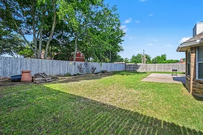 6700 Greenleaf Drive, North Richland Hills, TX 76182 - Photo 29