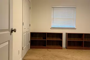 7135 Cosgrove Dr, Dallas, TX 75231 - Photo 19