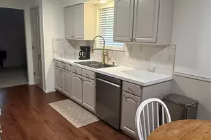 7135 Cosgrove Dr, Dallas, TX 75231 - Photo 5
